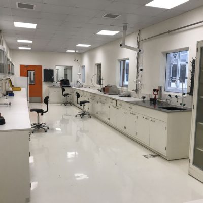 Lab and Clean Room Furniture